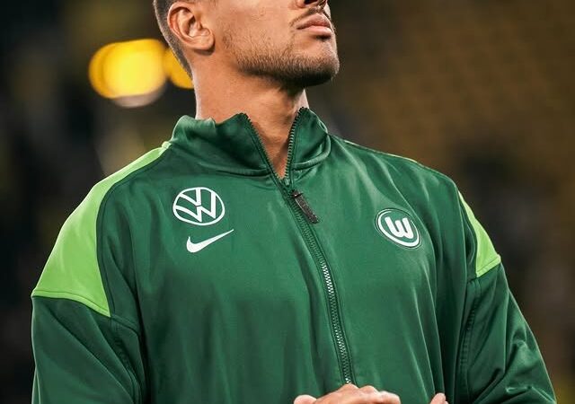 Vini Souza, ex-Flamengo, recebe ofertas e pode deixar Wolfsburg após rebaixamento