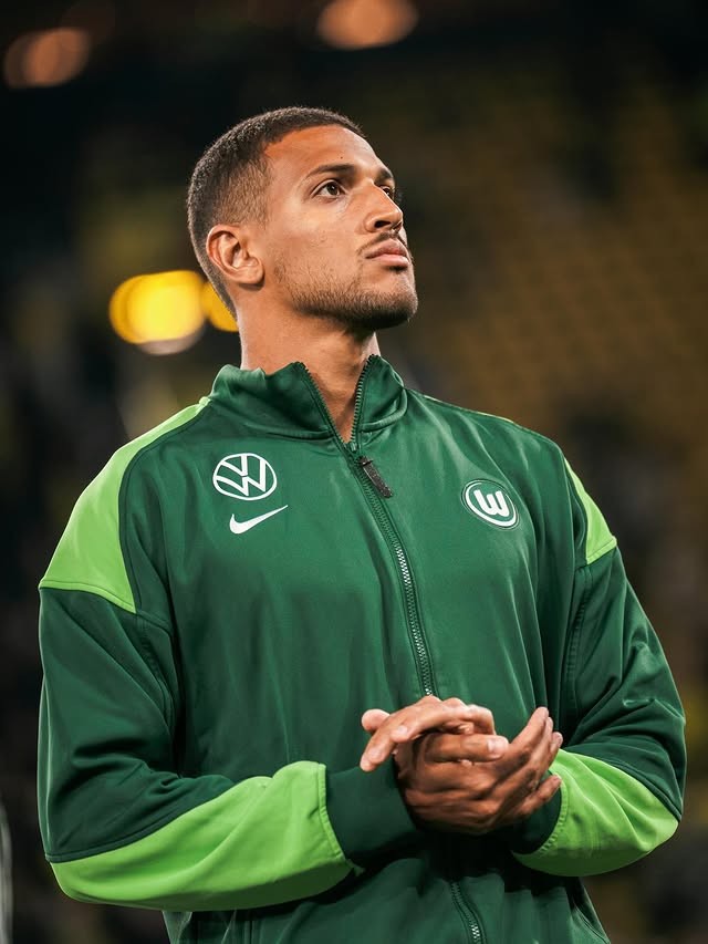Vini Souza, ex-Flamengo, recebe ofertas e pode deixar Wolfsburg após rebaixamento