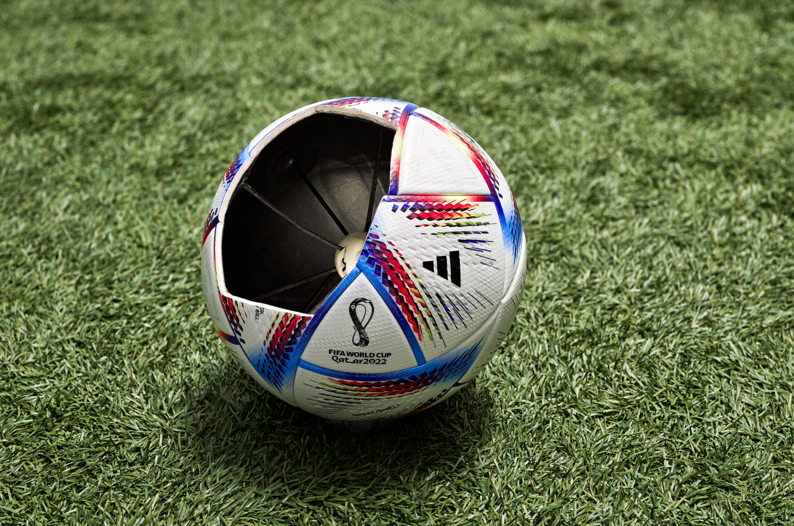 Chip no Brasileirão? Tecnologia protegida por patente não tem previsão para chegar ao Brasil