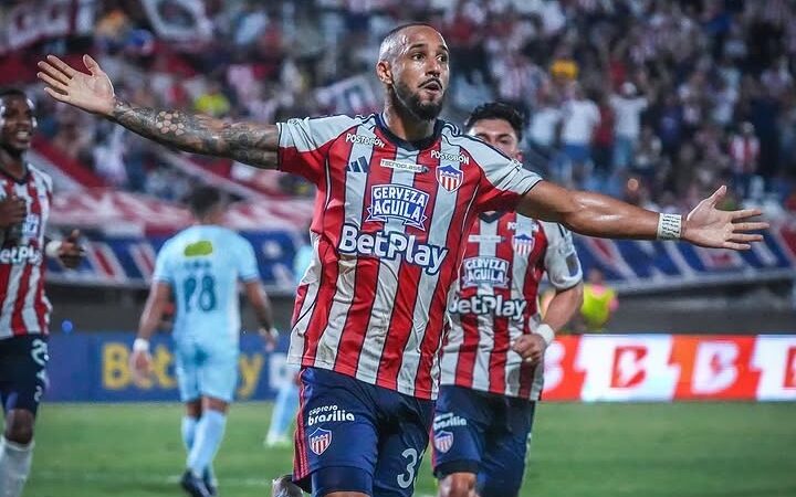 Botafogo avança na negociação do zagueiro Lucas Monzón; veja detalhes