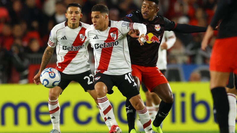 Após críticas a Coudet, ídolo do River Plate rescinde contrato com o clube