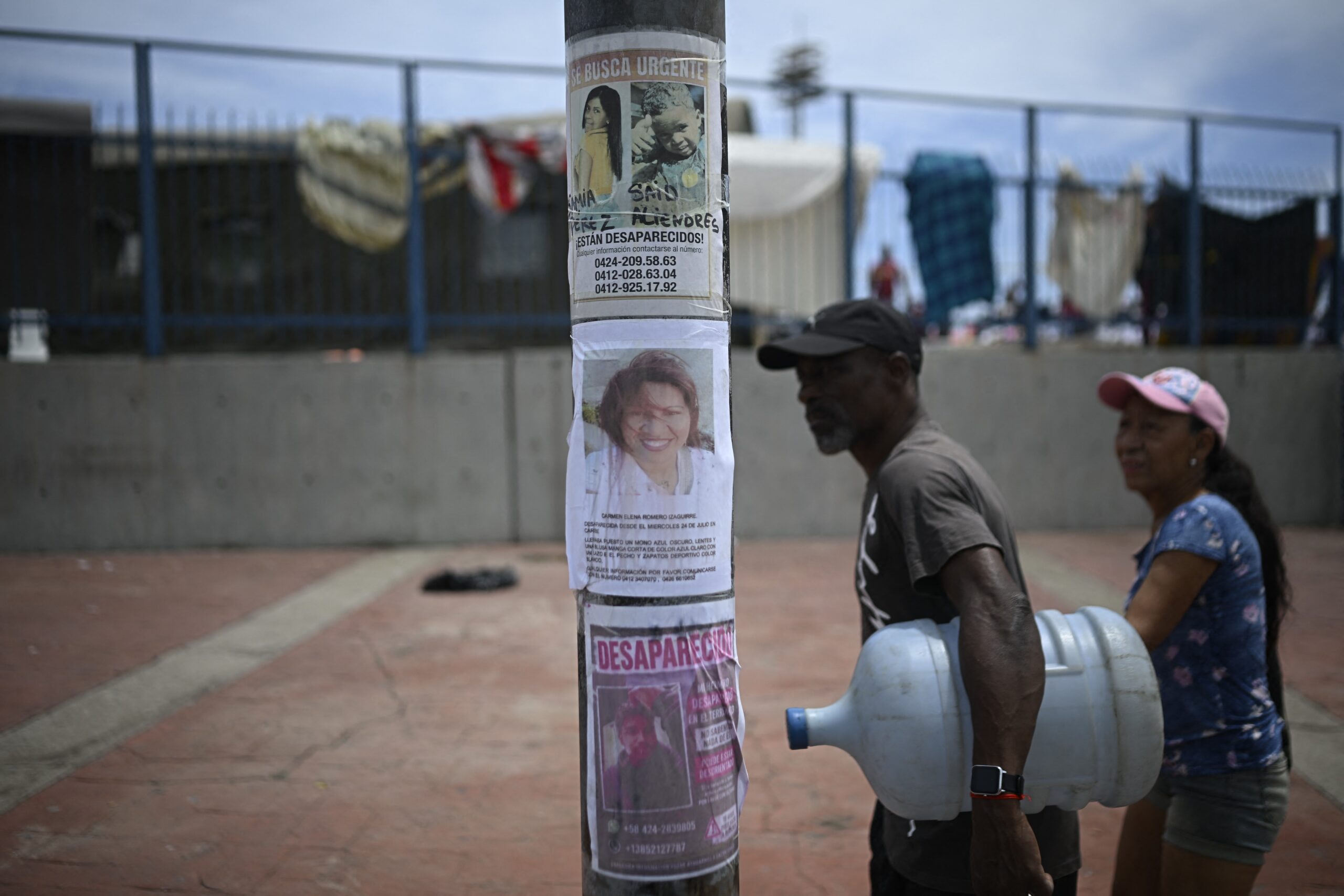 Procurar pela mãe por chat e chorar os mortos por streaming: como venezuelanos no exterior enfrentam a tragédia dos terremotos