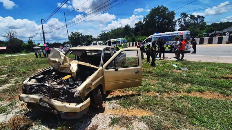Sobe para 10 número de monges mortos em atropelamento na Tailândia