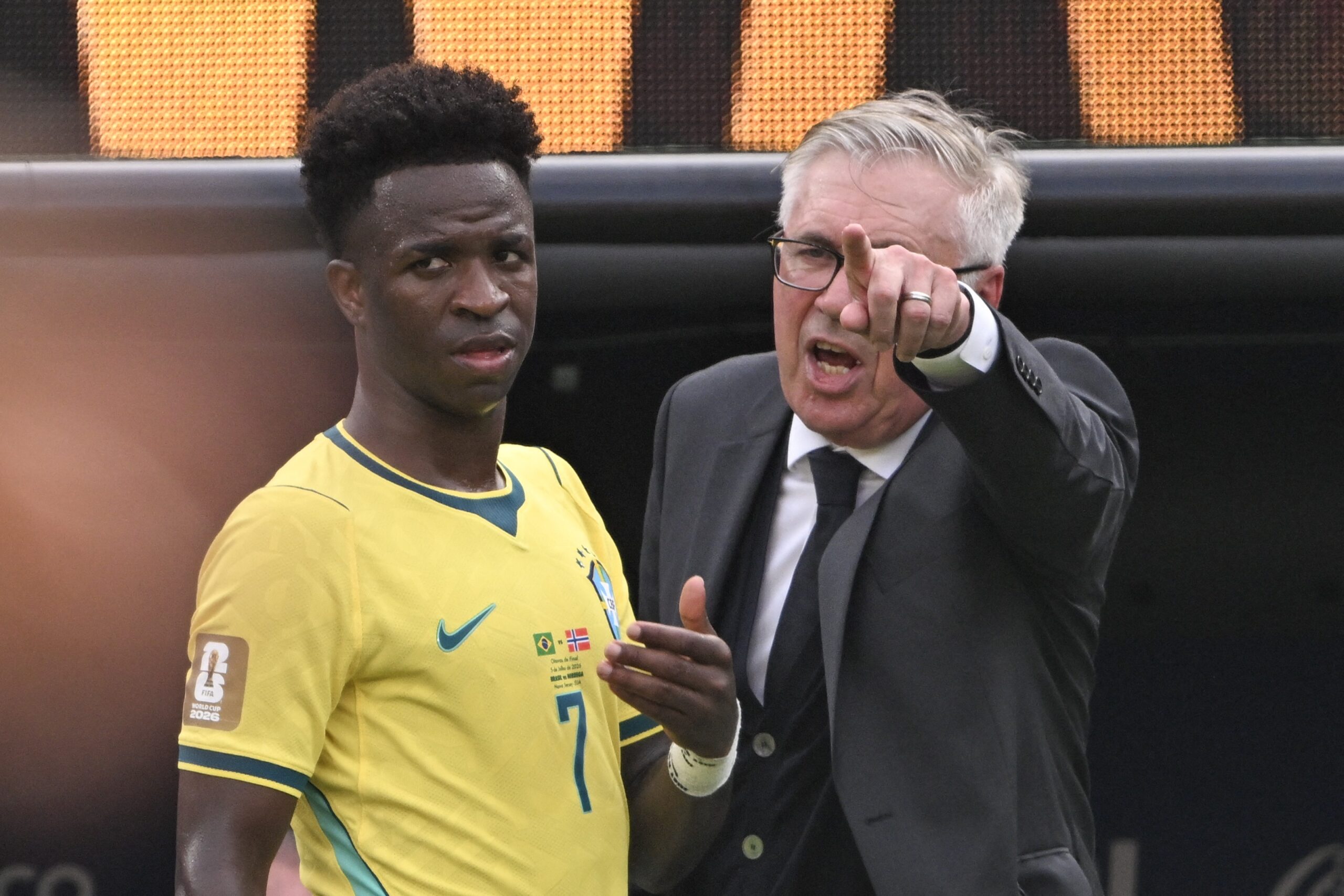 Vini Jr diz que Ancelotti escolheu cobrador de pênalti: “Eu nunca fugi da responsabilidade”