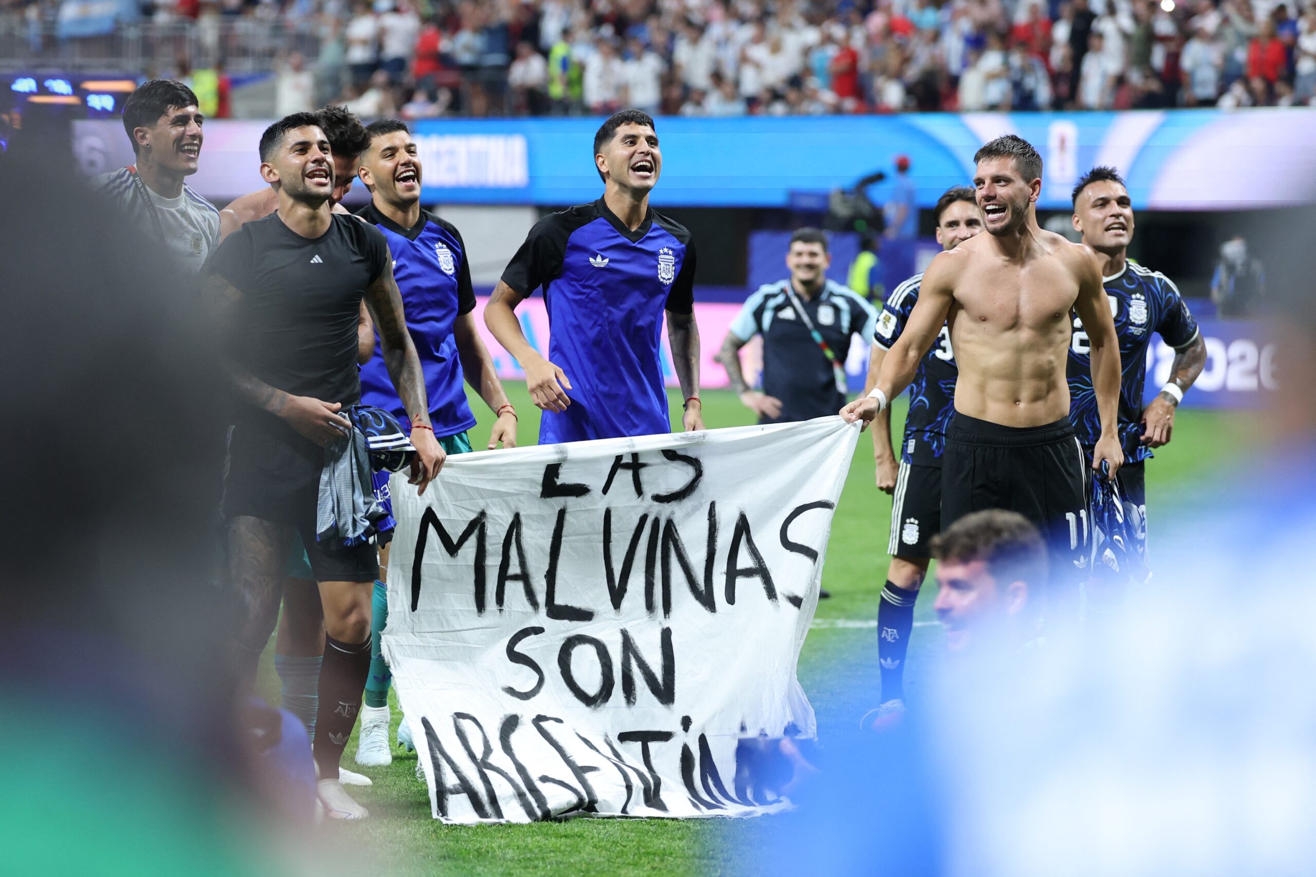 Vejas as punições que a Argentina pode sofrer da Fifa por conta da faixa sobre as Malvinas