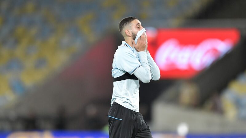 Vitória e Grêmio encerram negociação por Wagner Leonardo
