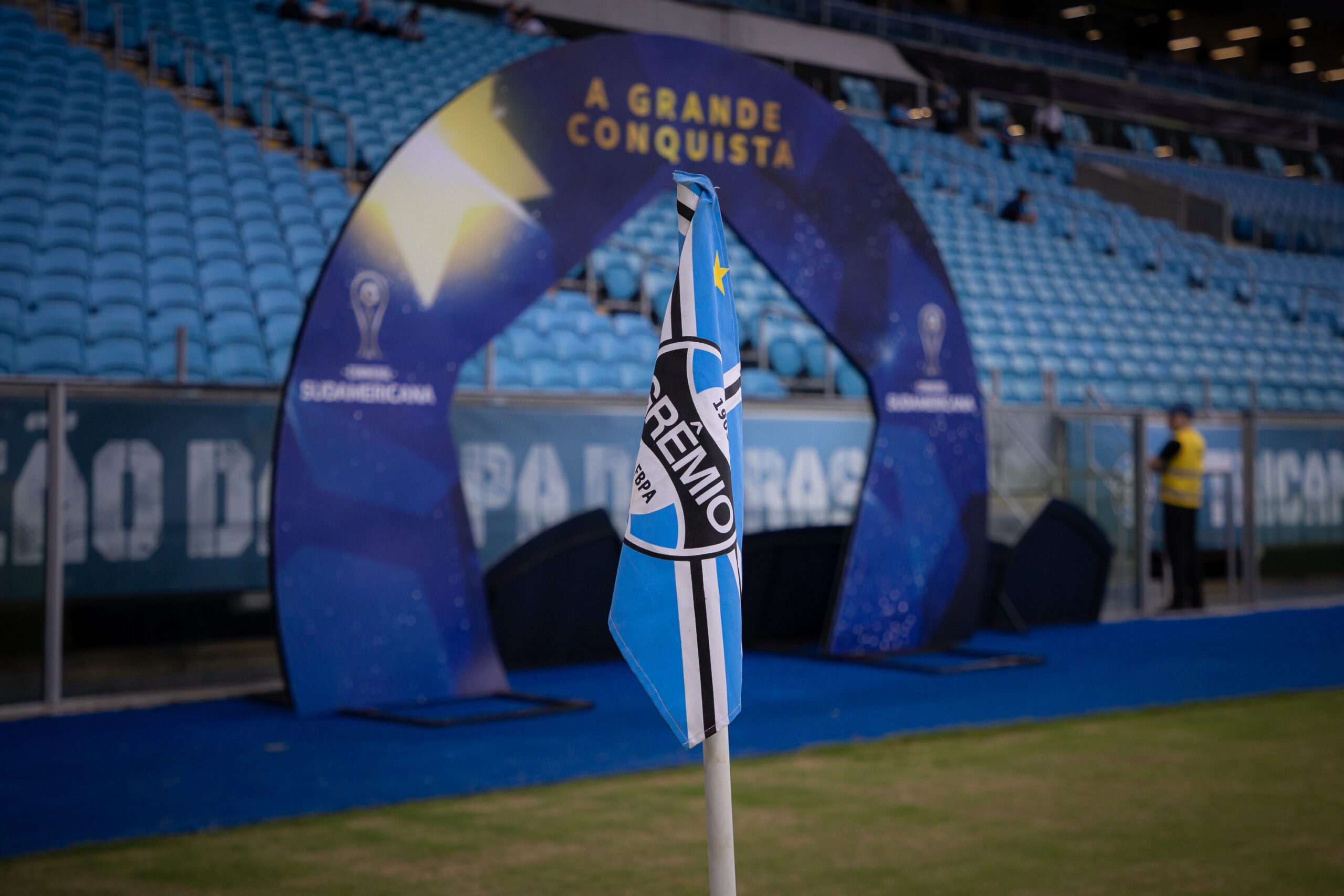 Grêmio x Bolívar: onde assistir ao vivo, horário e escalações