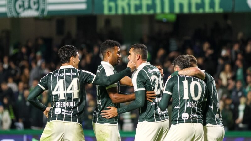 Sequência, reforços e identidade: o que explica campanha do Coritiba no primeiro turno da Série A