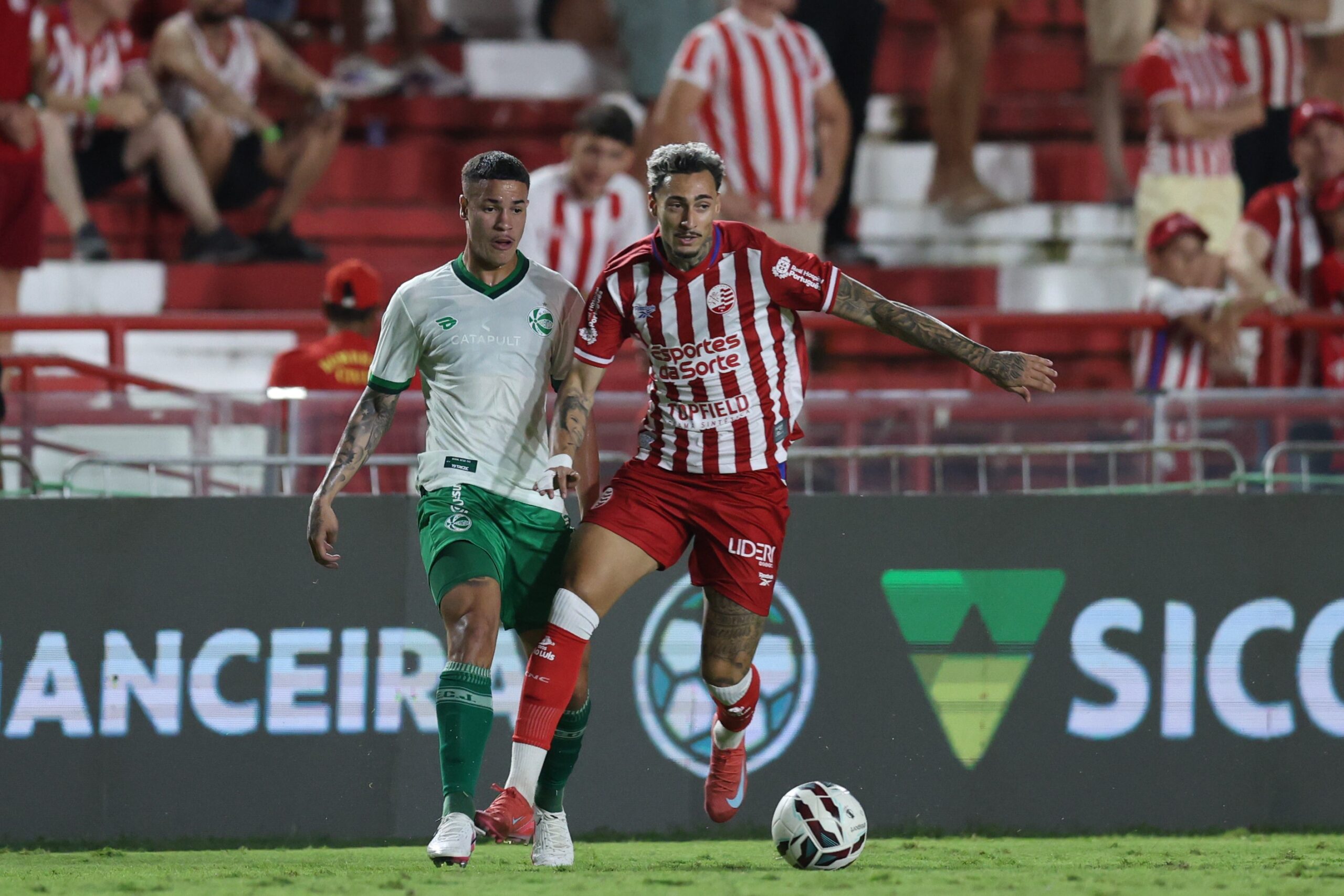 Atuações: Victor Andrade cria, mas não resolve ataque do Náutico; Derek é o pior