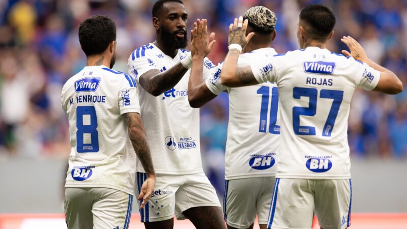 Cruzeiro anuncia jogos-treino a portas fechadas contra Ipatinga e São Caetano
