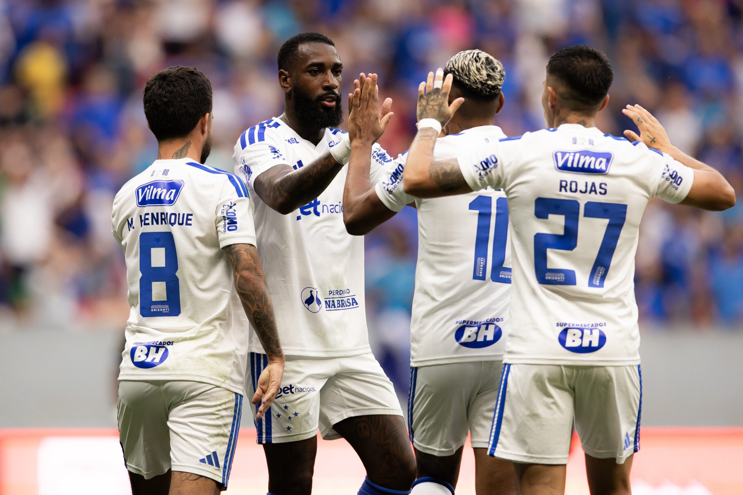 Cruzeiro anuncia jogos-treino a portas fechadas contra Ipatinga e São Caetano