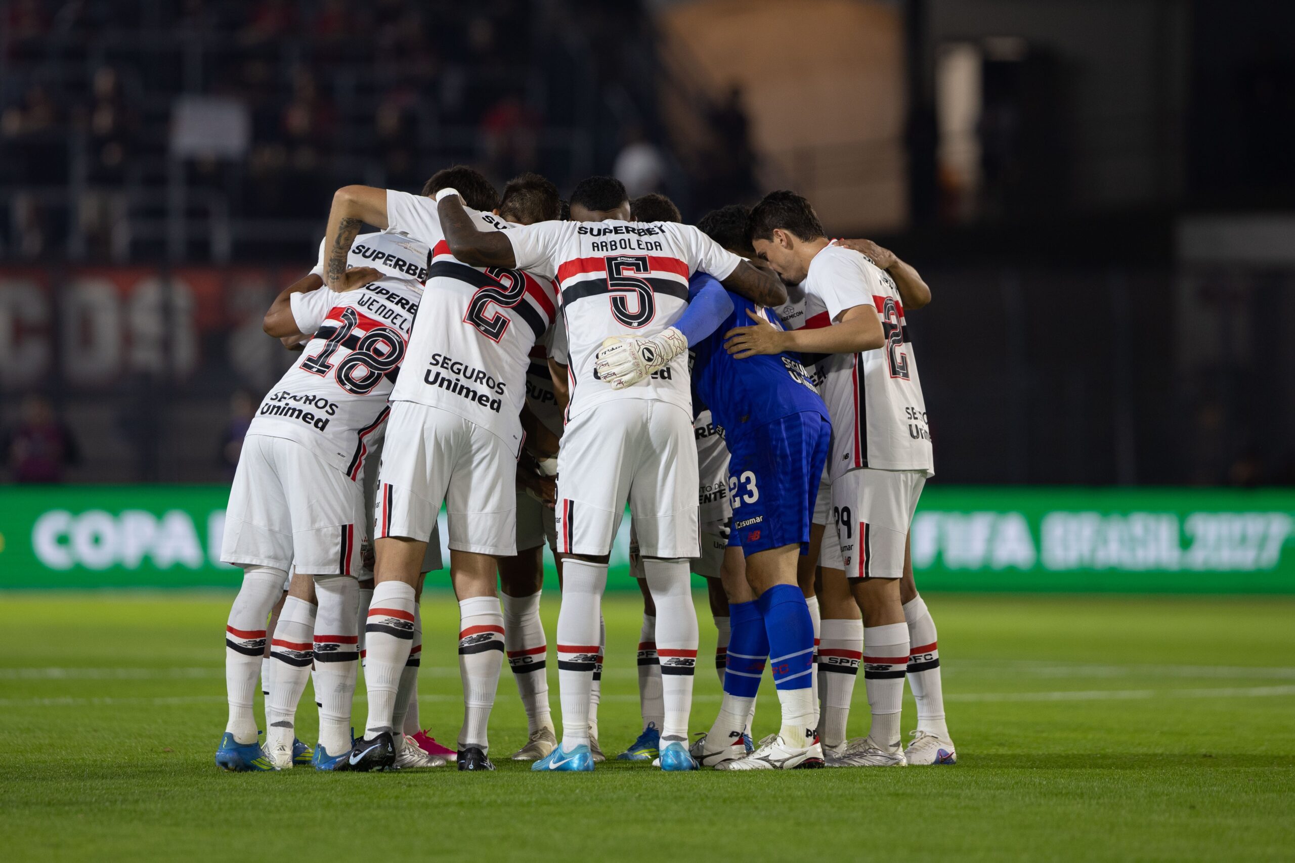 Atuações do São Paulo: Arboleda e Pablo Maia falham em derrota para o Athletico; dê suas notas