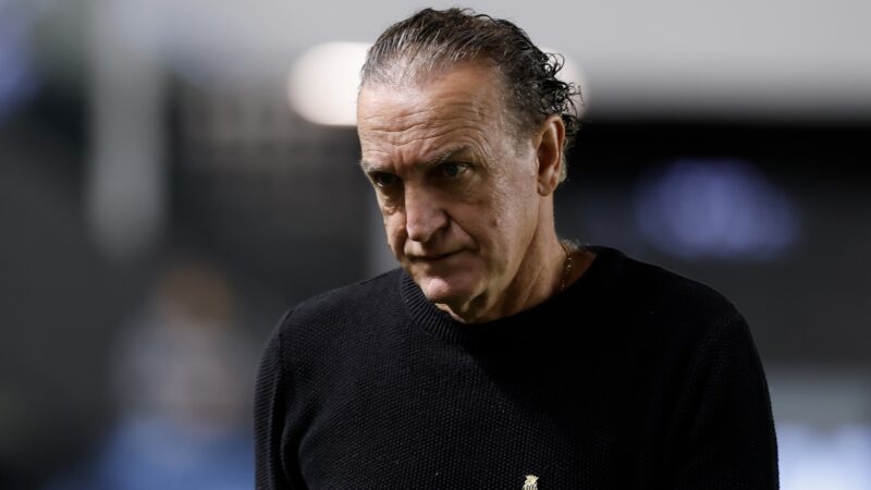 Cuca admite receio com briga do Santos contra o rebaixamento: “Preocupa muito”