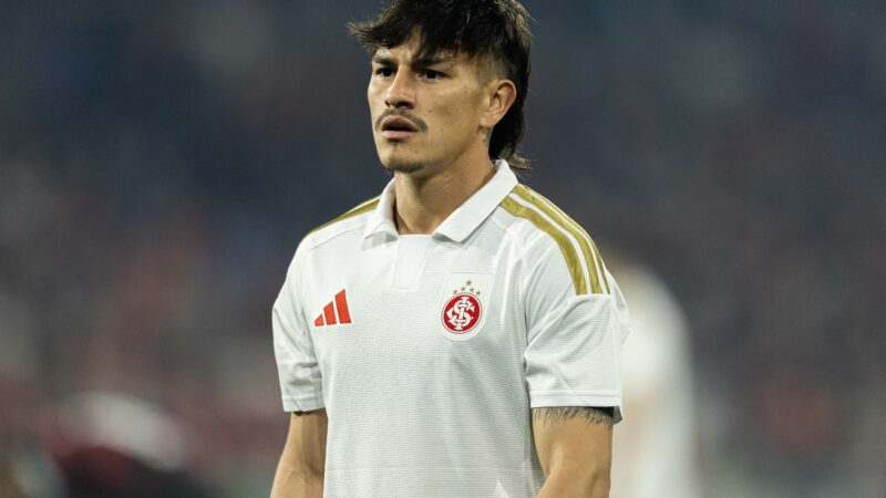 Bernabei passa a ser artilheiro do Inter no ano e vira arma ofensiva para Copa do Brasil