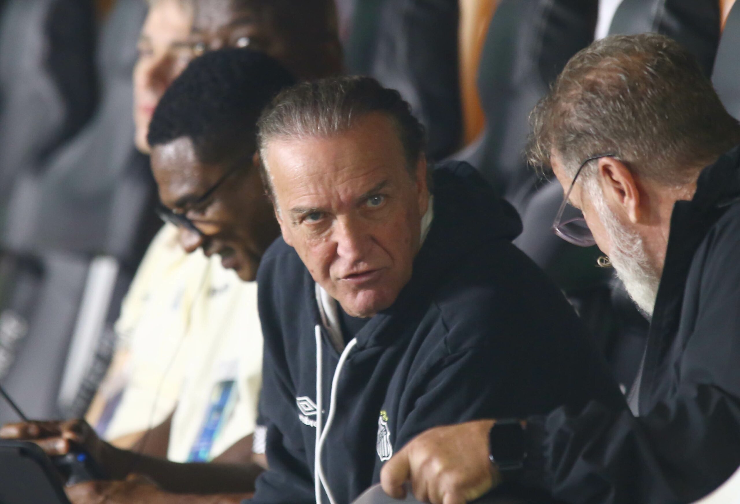 Cuca confirma cobrança de Neymar em garotos no Santos: “São coisas que acontecem”