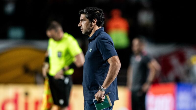 Abel analisa arbitragem polêmica de Vitória x Palmeiras: “É preciso coragem para seguir as regras”