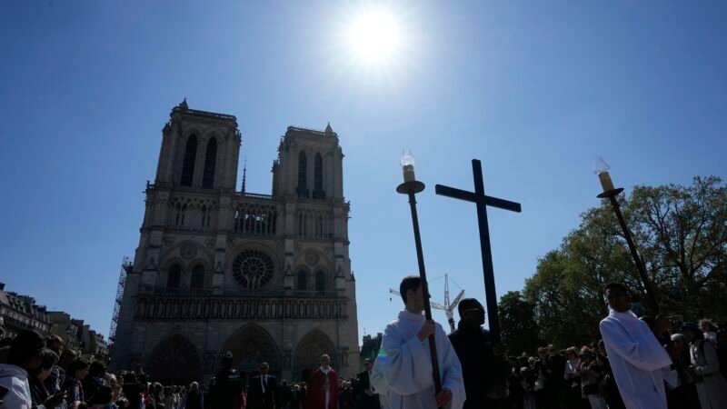 Catedral de Notre Dame prepara novos vitrais para outubro sete anos após incêndio