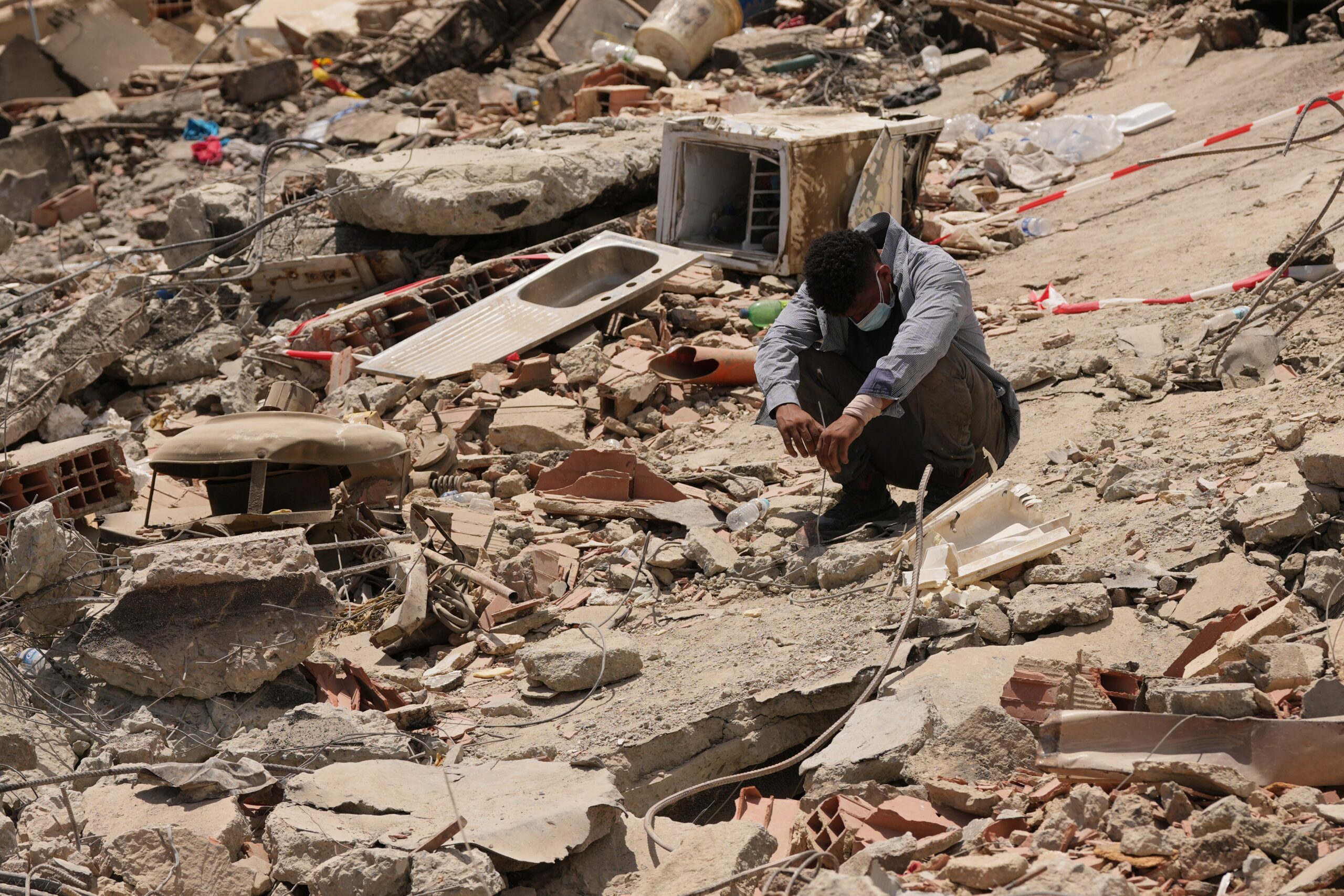 Quase todos os chefes de governo de La Guaira morreram no terremoto, diz presidente da Venezuela