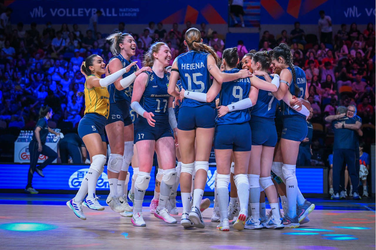 Veja quanto o Brasil fatura em premiação com a prata na VNL