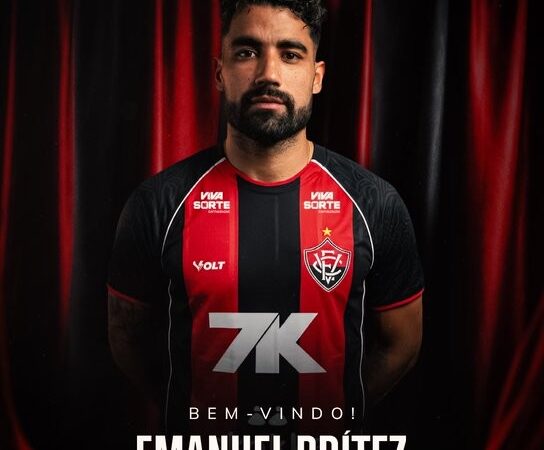 Vitória anuncia a contratação de Brítez, zagueiro argentino ex-Fortaleza