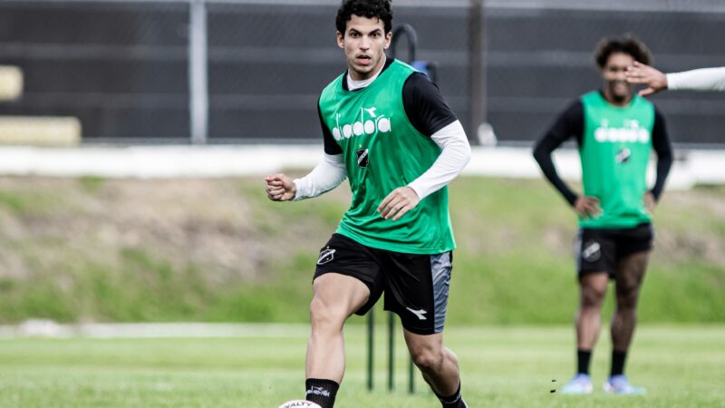 Bruno Leite e Jefferson Vinicius deixam ABC; lateral Thallyson é contratado