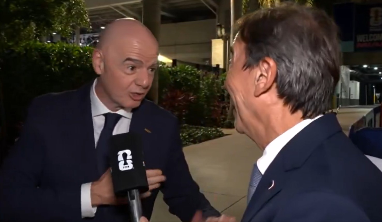 Infantino sofreu com a Argentina? Presidente da Fifa conserta fala em entrevista e viraliza