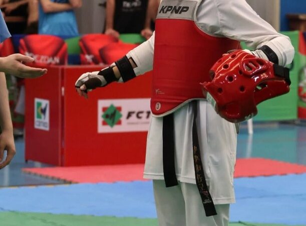 Catarinense entra para o top-5 mundial de taekwondo e mira Olimpíadas