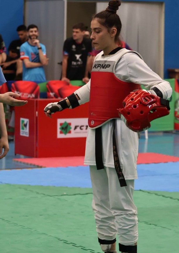 Catarinense entra para o top-5 mundial de taekwondo e mira Olimpíadas