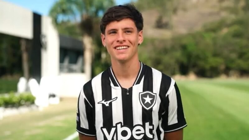 Elenco do Botafogo provoca Montoro após vice da Argentina, mas meia leva na esportiva: “Muito orgulho”