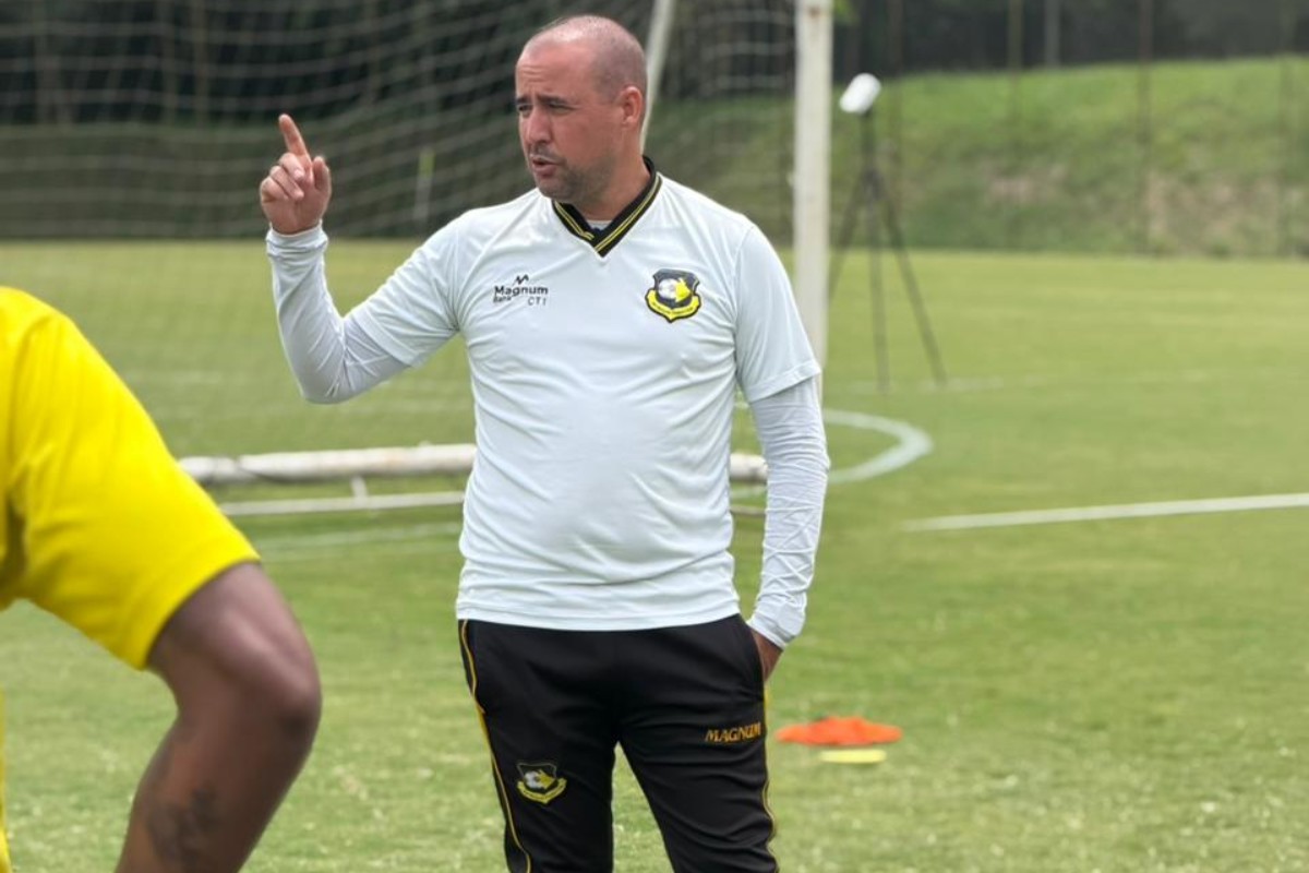 São Bernardo anuncia saída do técnico Ricardo Catalá