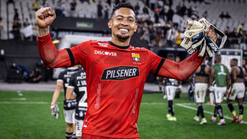 Inter tenta a contratação do goleiro José Contreras, do Barcelona de Guayaquil