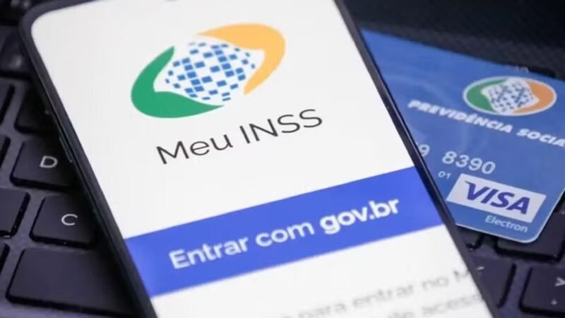 INSS diz que fila caiu 74% em
2026 e tem 1,6 milhão de pedidos; Lula prometeu zerar até setembro
