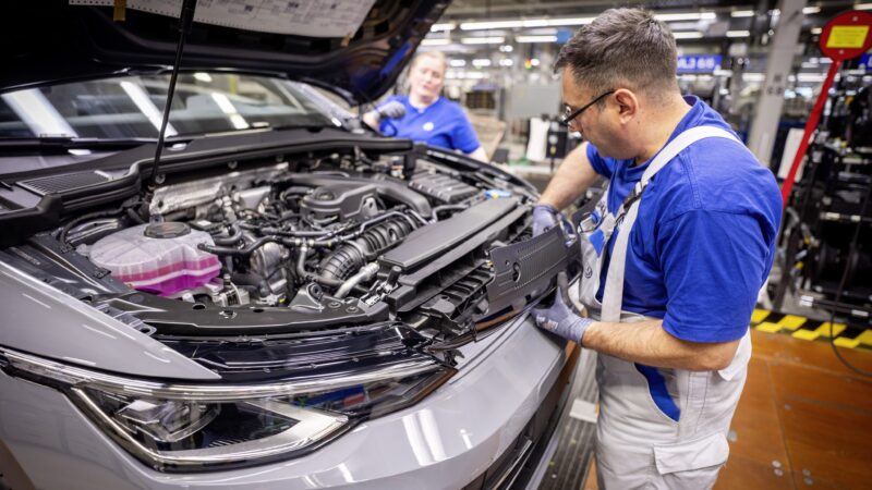 Volkswagen pode cortar mais 50 mil empregos e elevar total de demissões para 100 mil
