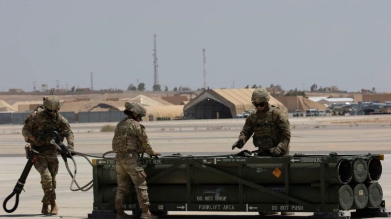Irã ataca base aérea dos EUA na Jordânia e diz que matou soldados e destruiu jatos F-35