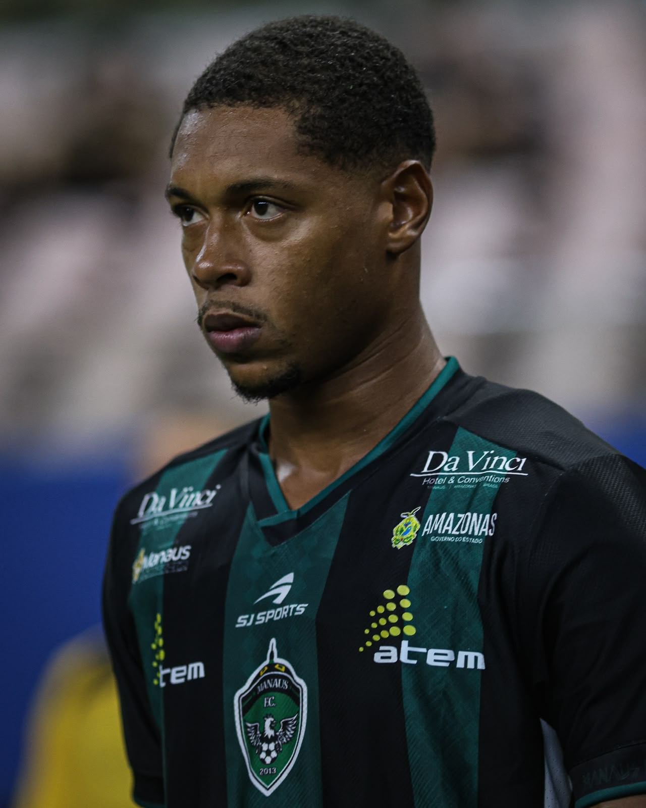 Manaus renova com volante Wallace e inicia planejamento para a temporada 2027