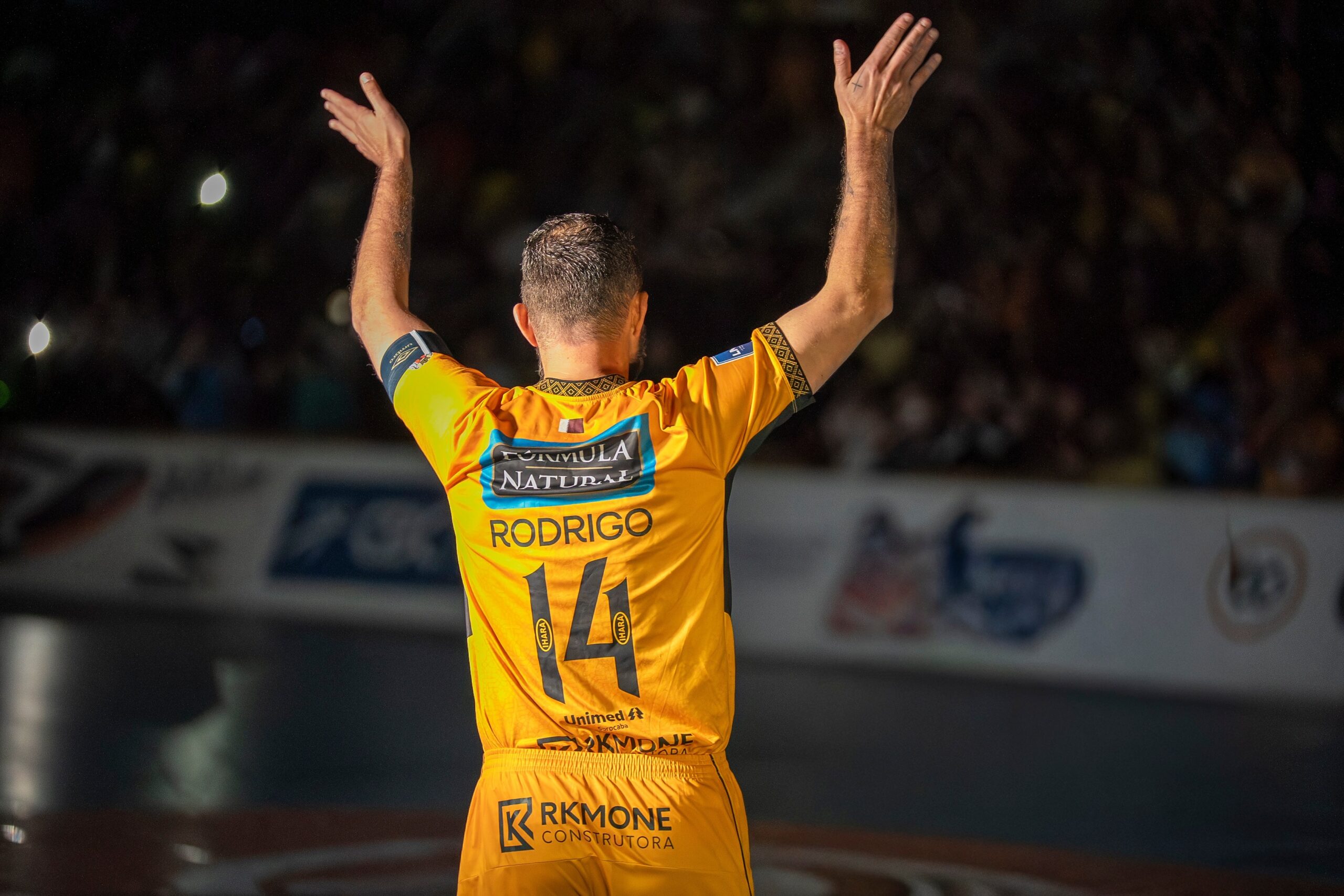O adeus de uma lenda: Rodrigo Capita se aposenta do futsal com 982 gols e 48 títulos