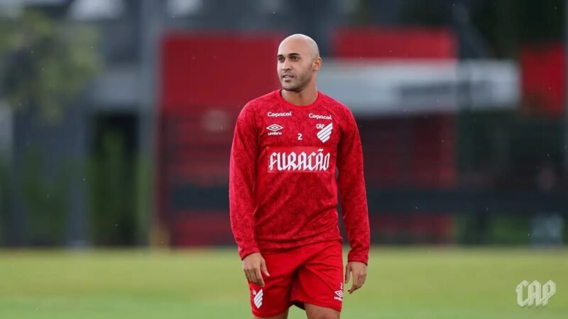 Guarani acerta empréstimo de lateral-direito Dudu, do Athletico