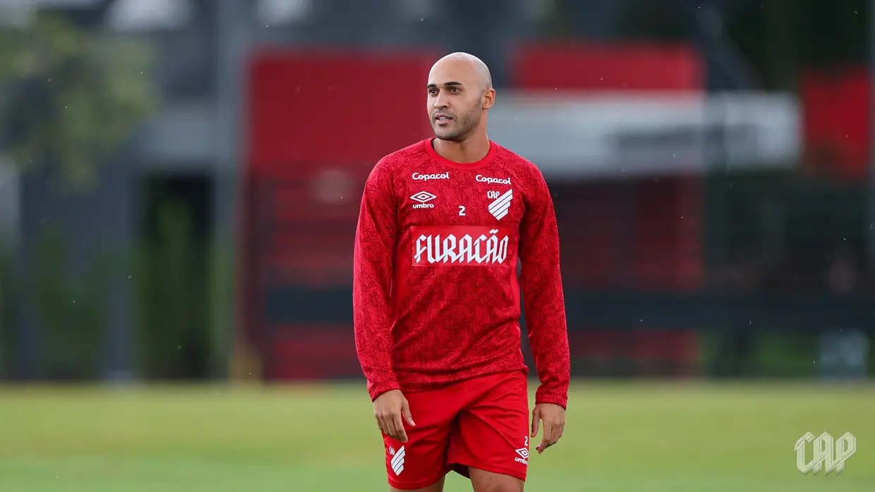 Guarani acerta empréstimo de lateral-direito Dudu, do Athletico