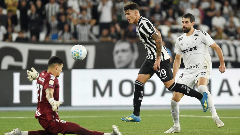 Das conversas com Franclim à estreia: como Lucas Emanuel ganhou chances antes de gol pelo Botafogo