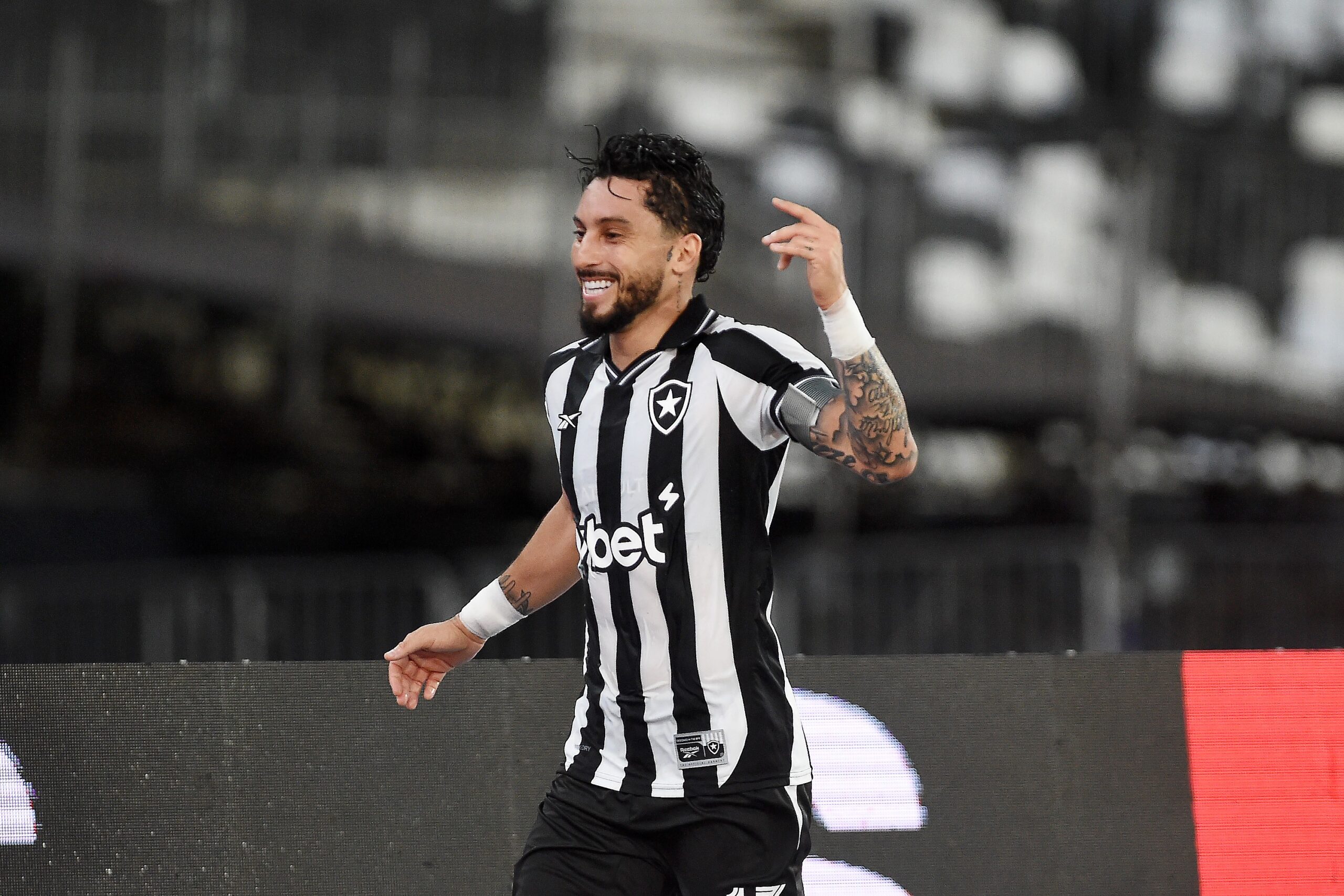 Veja lista de jogadores do Botafogo que podem assinar pré-contrato a partir desta quarta