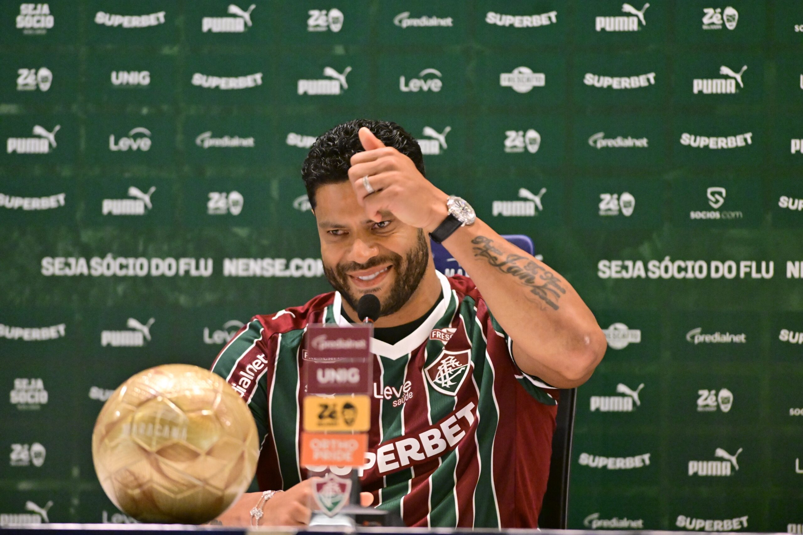 Janela extraordinária da CBF é aberta, e Fluminense pode registrar Hulk para tê-lo contra Bragantino