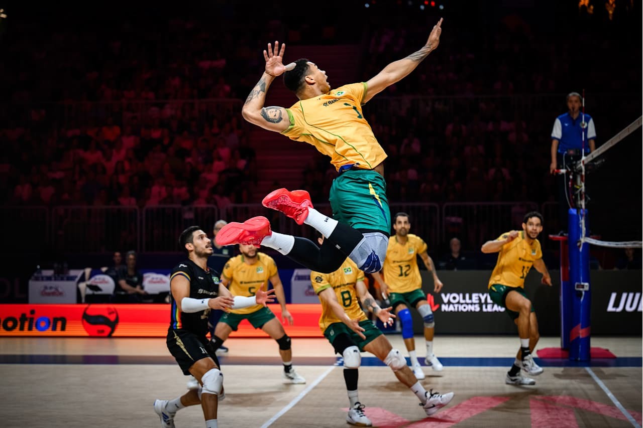 Brasil x França na Liga das Nações Masculina de vôlei: onde assistir e horário
