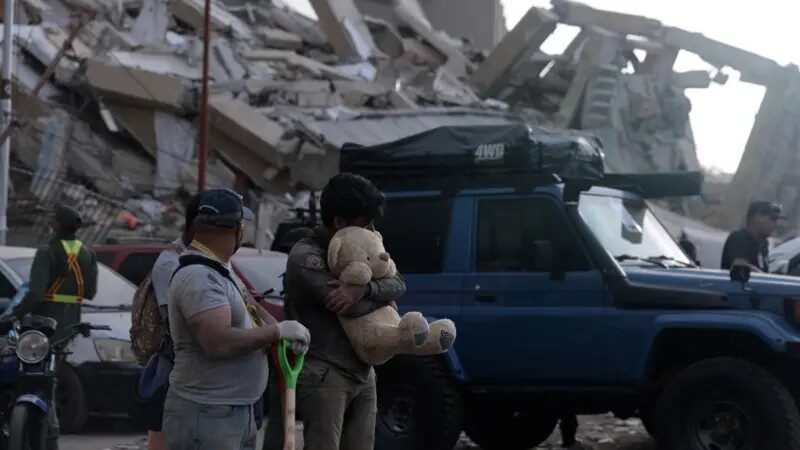 O voo da tragédia: os 146 deportados pelos EUA no dia dos terremotos que ficaram sob os escombros na Venezuela