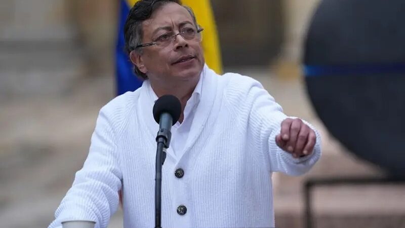 Petro antecipa discurso de despedida da Presidência da Colômbia a pouco mais de um mês para fim do mandato