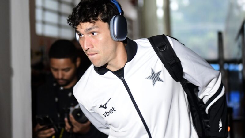 São Paulo acerta com Newton, mas ainda depende de Ferraresi para concluir negócio