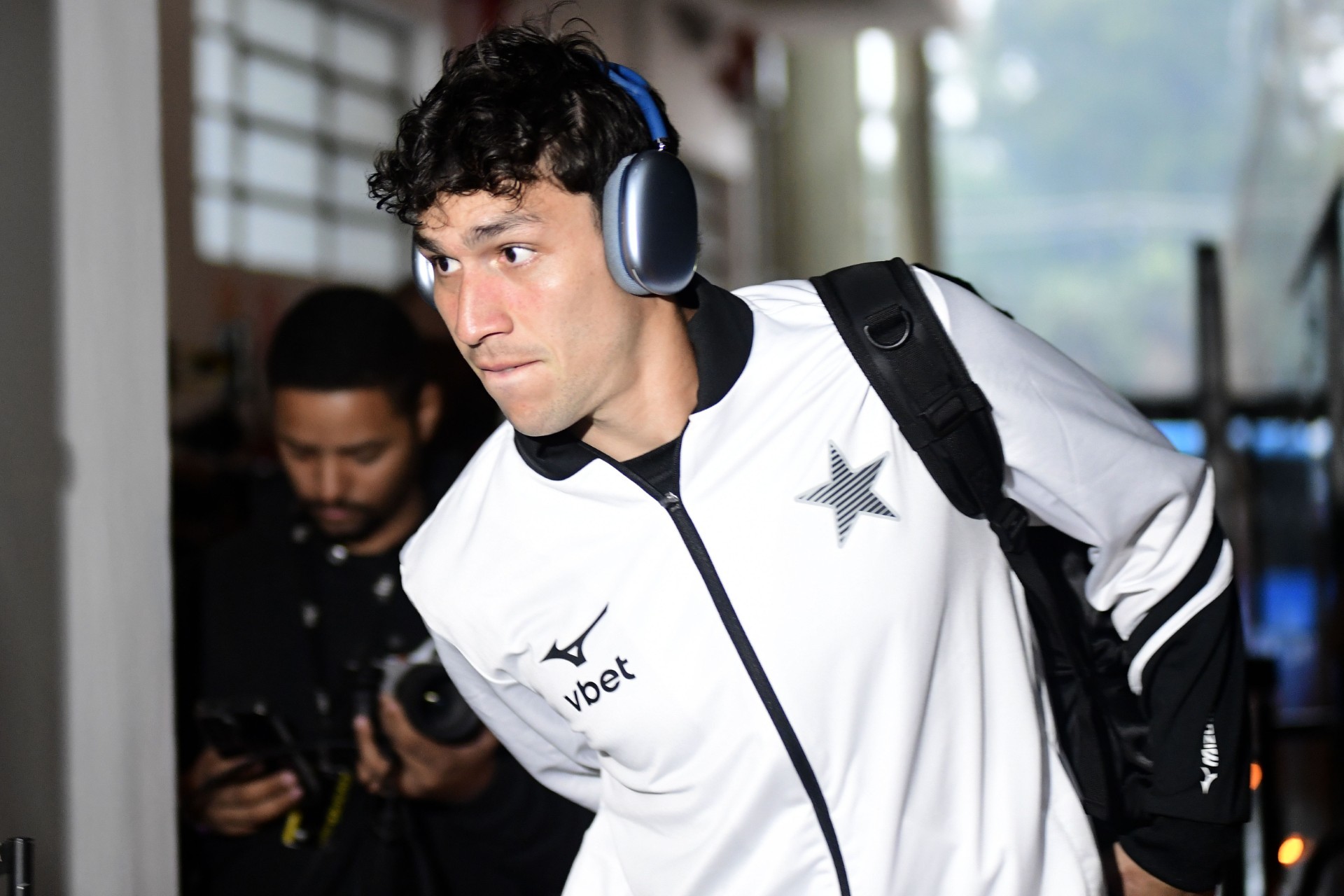 São Paulo acerta com Newton, mas ainda depende de Ferraresi para concluir negócio