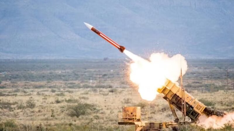 Irã acusa EUA de bombardear seu território e repudia ataque contra grupo aliado no Iraque