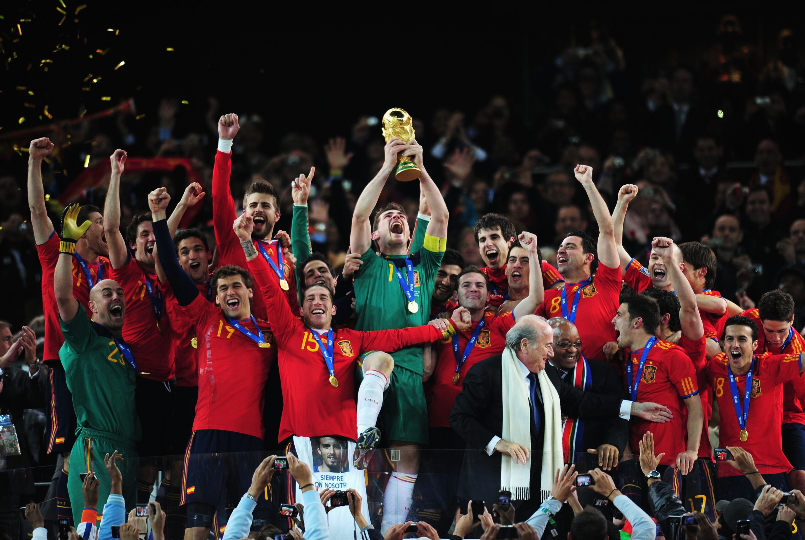 Técnicos, enólogo e até um “desaparecido”: onde estão os campeões com a Espanha em 2010