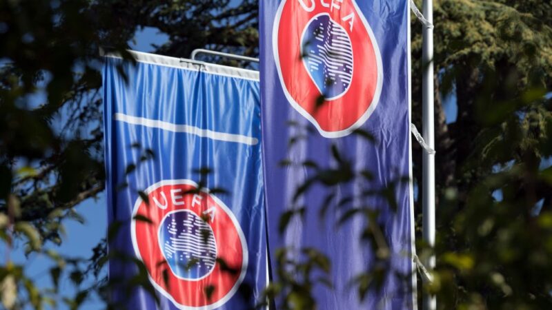 Uefa convoca reunião emergencial nesta quinta em oposição à ideia da Fifa de vender suas ações