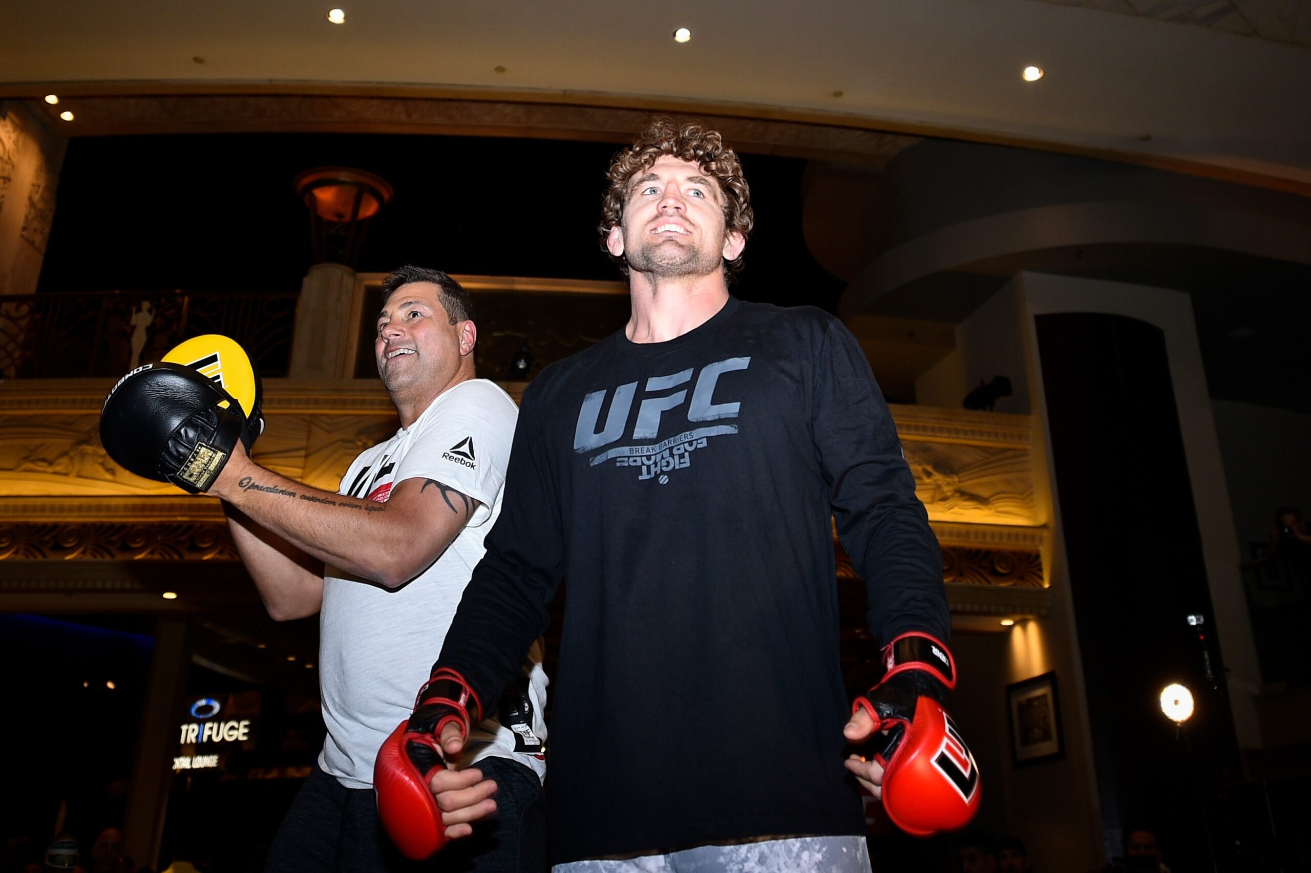 Ben Askren perde luta de despedida após se recuperar de coma